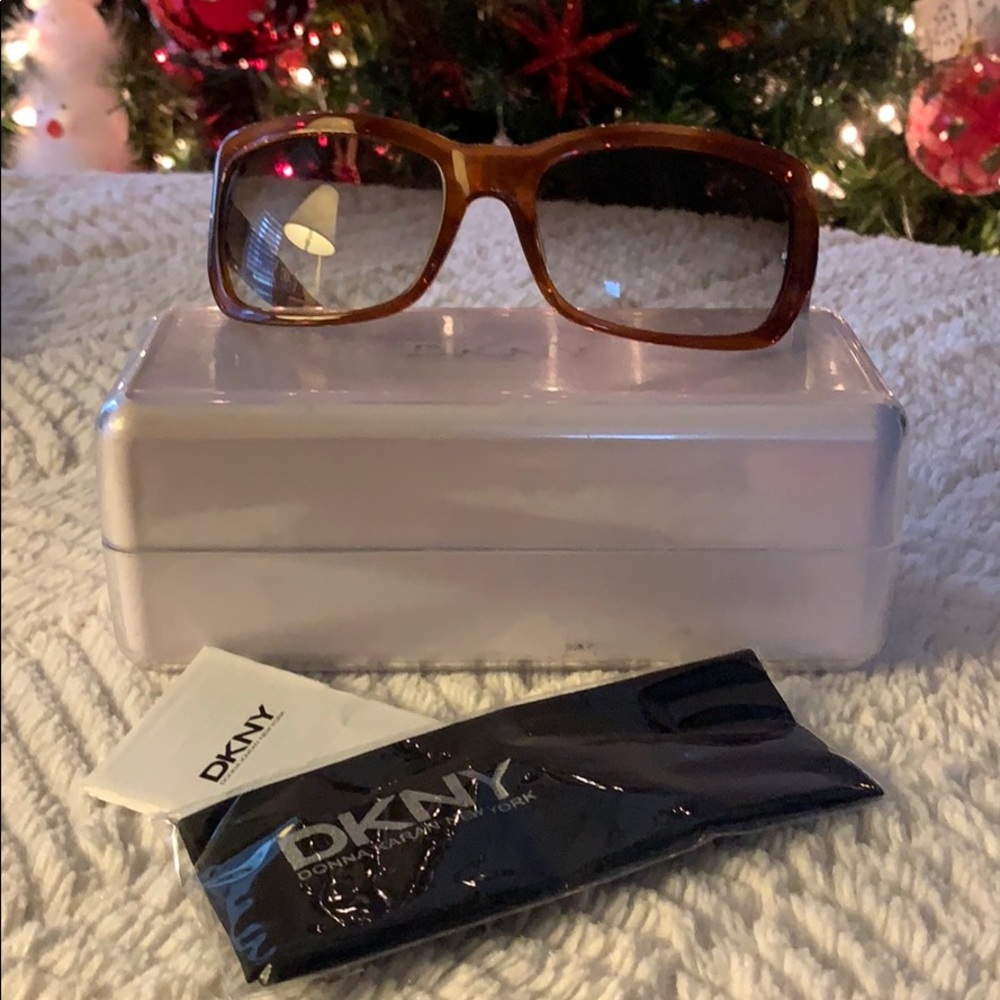 Vintage DKNY SUNGLASSES WITH ORIGINAL BOX